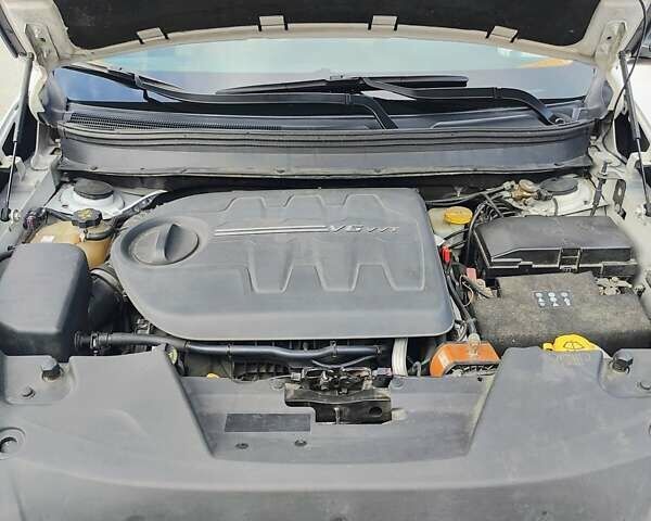 Джип Cherokee 2015 у Києві на Automoto.ua Білий Джип Cherokee, об'ємом двигуна 3.24 л та пробігом 148 тис. км за 13800 $, фото 20 на Automoto.ua