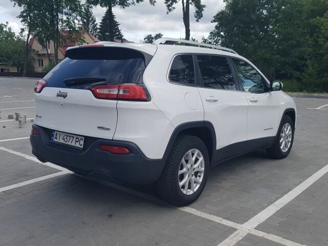Белый Джип Чероки, объемом двигателя 2.4 л и пробегом 210 тыс. км за 13500 $, фото 4 на Automoto.ua