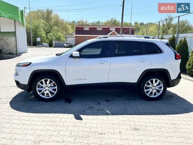 Білий Джип Cherokee, об'ємом двигуна 2.36 л та пробігом 121 тис. км за 14500 $, фото 4 на Automoto.ua