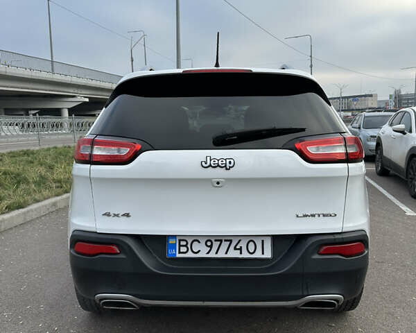 Белый Джип Чероки, объемом двигателя 3.24 л и пробегом 200 тыс. км за 12990 $, фото 7 на Automoto.ua