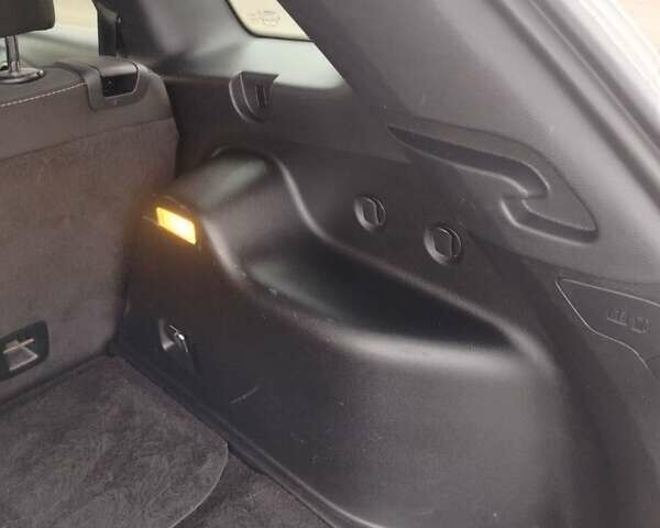 Белый Джип Чероки, объемом двигателя 0 л и пробегом 189 тыс. км за 11700 $, фото 31 на Automoto.ua