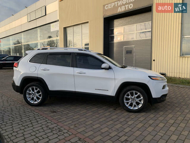 Білий Джип Cherokee, об'ємом двигуна 2.36 л та пробігом 297 тис. км за 9650 $, фото 5 на Automoto.ua