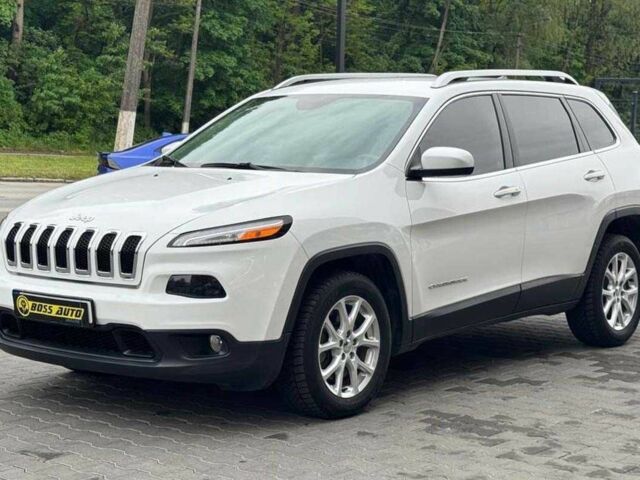 Білий Джип Cherokee, об'ємом двигуна 2.4 л та пробігом 48 тис. км за 15500 $, фото 2 на Automoto.ua