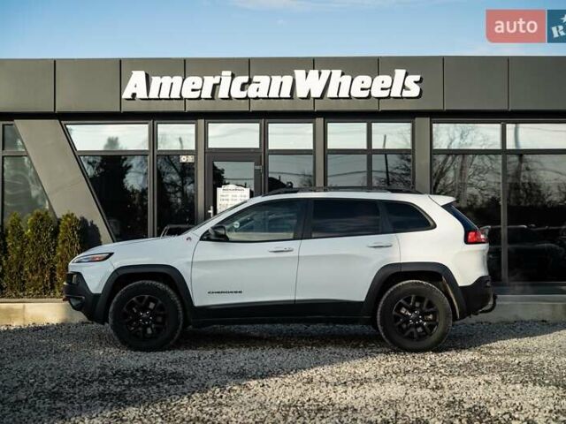 Белый Джип Чероки, объемом двигателя 3.24 л и пробегом 186 тыс. км за 17900 $, фото 3 на Automoto.ua