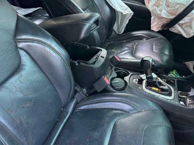 Белый Джип Чероки, объемом двигателя 2.4 л и пробегом 185 тыс. км за 4400 $, фото 14 на Automoto.ua