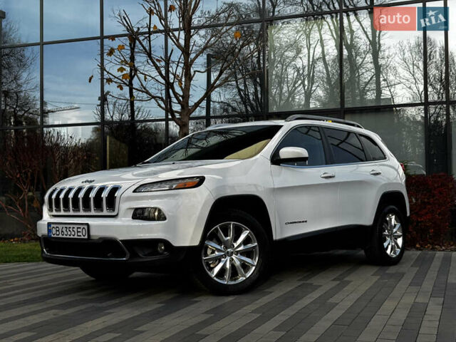 Білий Джип Cherokee, об'ємом двигуна 2.36 л та пробігом 155 тис. км за 13900 $, фото 7 на Automoto.ua