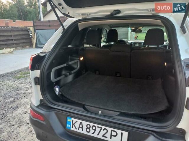 Белый Джип Чероки, объемом двигателя 3.24 л и пробегом 142 тыс. км за 13500 $, фото 45 на Automoto.ua