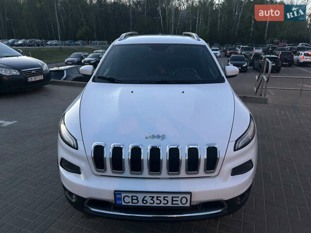 Белый Джип Чероки, объемом двигателя 2.36 л и пробегом 155 тыс. км за 14500 $, фото 11 на Automoto.ua