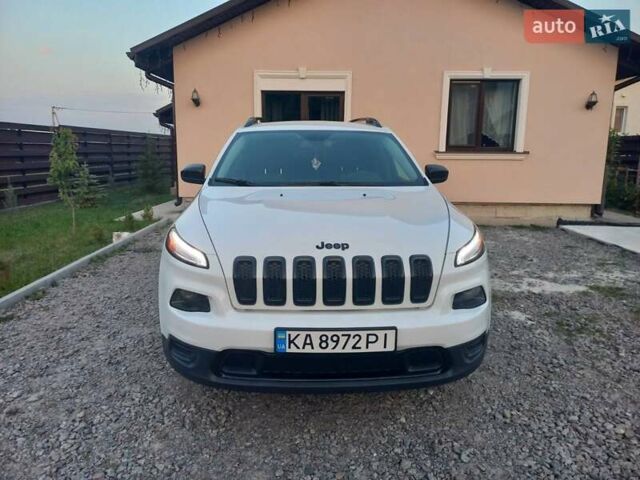 Белый Джип Чероки, объемом двигателя 3.24 л и пробегом 142 тыс. км за 13500 $, фото 35 на Automoto.ua
