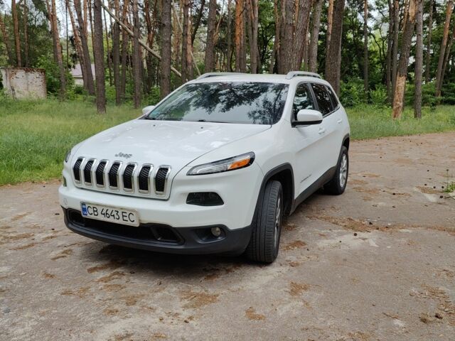 Белый Джип Чероки, объемом двигателя 3.2 л и пробегом 140 тыс. км за 16700 $, фото 1 на Automoto.ua