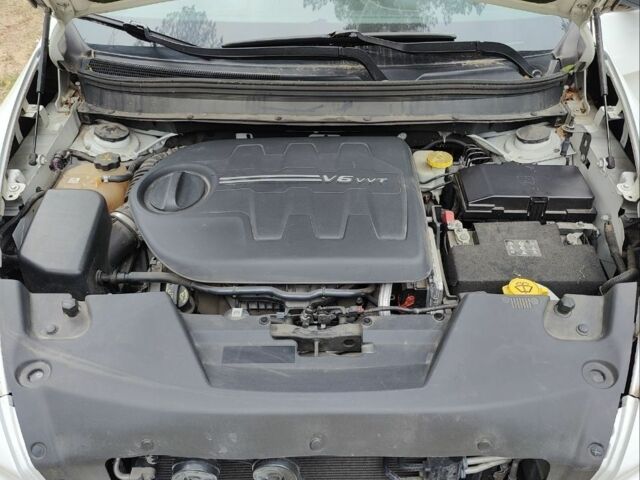 Белый Джип Чероки, объемом двигателя 3.2 л и пробегом 140 тыс. км за 13700 $, фото 10 на Automoto.ua