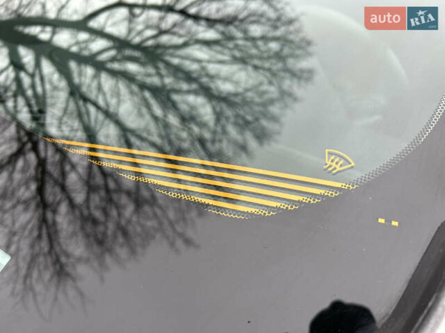 Белый Джип Чероки, объемом двигателя 2.36 л и пробегом 118 тыс. км за 13999 $, фото 10 на Automoto.ua