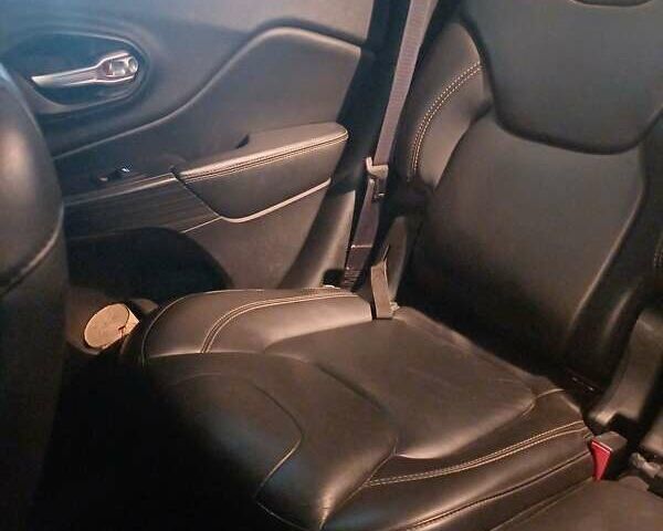 Белый Джип Чероки, объемом двигателя 2.4 л и пробегом 120 тыс. км за 15399 $, фото 11 на Automoto.ua