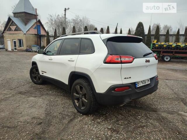 Білий Джип Cherokee, об'ємом двигуна 3.24 л та пробігом 73 тис. км за 15900 $, фото 32 на Automoto.ua