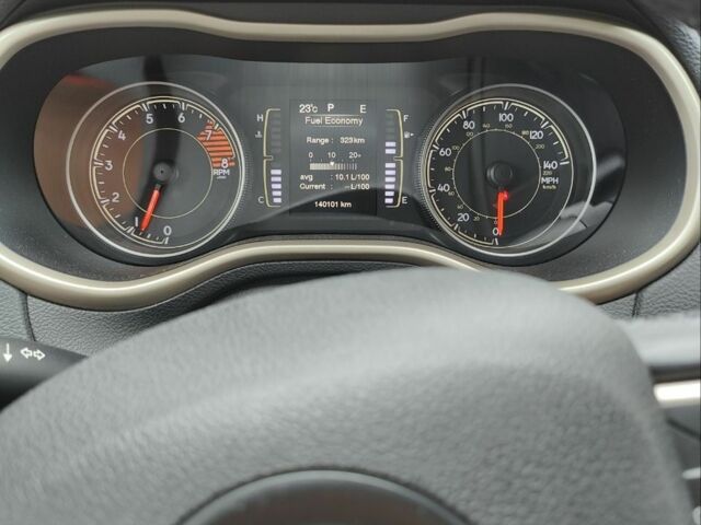 Белый Джип Чероки, объемом двигателя 3.2 л и пробегом 140 тыс. км за 13700 $, фото 14 на Automoto.ua