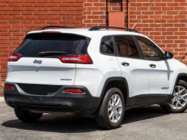 Белый Джип Чероки, объемом двигателя 2.4 л и пробегом 76 тыс. км за 8100 $, фото 7 на Automoto.ua