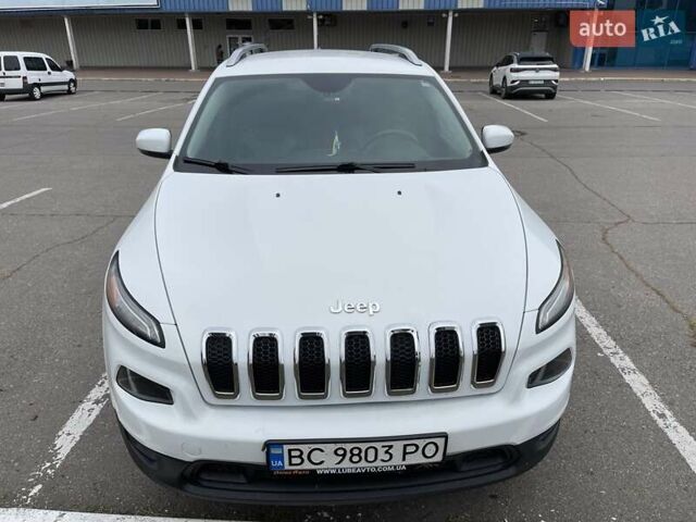 Білий Джип Cherokee, об'ємом двигуна 2.36 л та пробігом 180 тис. км за 12800 $, фото 6 на Automoto.ua