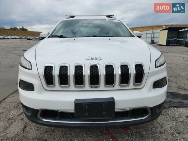 Белый Джип Чероки, объемом двигателя 2.36 л и пробегом 164 тыс. км за 2900 $, фото 4 на Automoto.ua