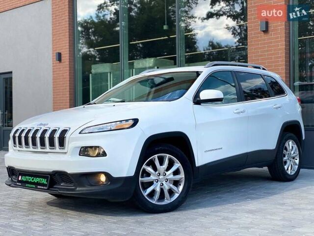 Білий Джип Cherokee, об'ємом двигуна 2.36 л та пробігом 187 тис. км за 13490 $, фото 1 на Automoto.ua