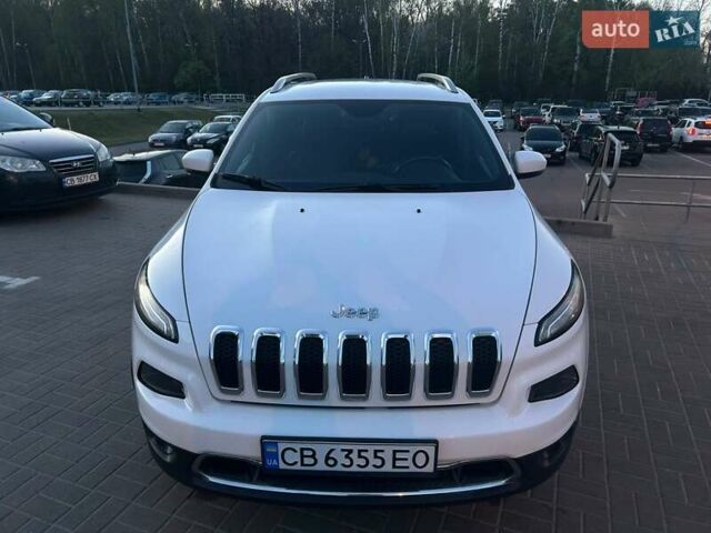 Білий Джип Cherokee, об'ємом двигуна 2.36 л та пробігом 150 тис. км за 14500 $, фото 4 на Automoto.ua