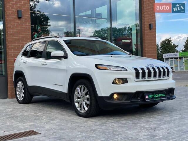 Білий Джип Cherokee, об'ємом двигуна 2.36 л та пробігом 187 тис. км за 13490 $, фото 6 на Automoto.ua