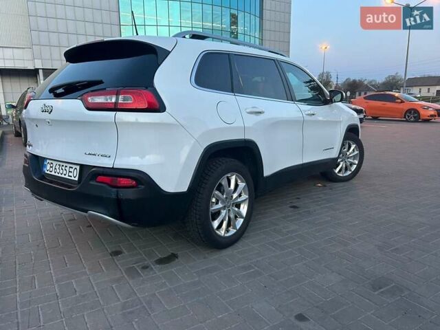 Білий Джип Cherokee, об'ємом двигуна 2.36 л та пробігом 150 тис. км за 14500 $, фото 1 на Automoto.ua