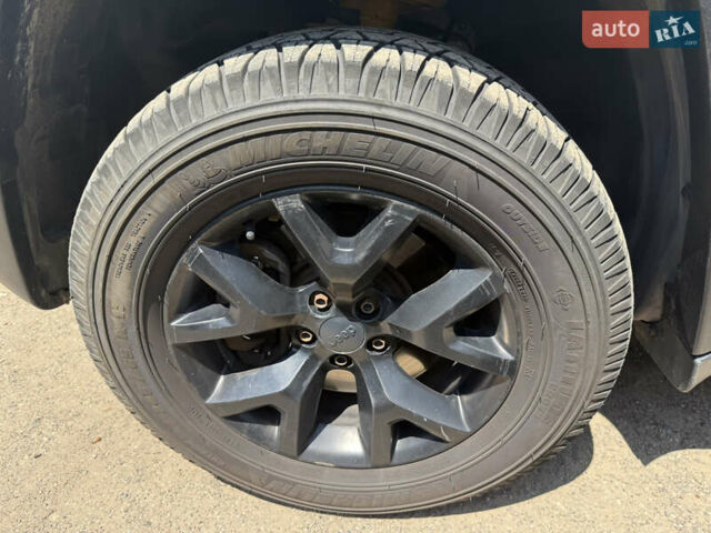 Білий Джип Cherokee, об'ємом двигуна 3.24 л та пробігом 163 тис. км за 15200 $, фото 15 на Automoto.ua