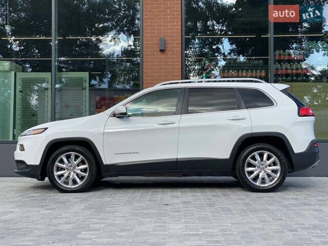 Білий Джип Cherokee, об'ємом двигуна 2.36 л та пробігом 187 тис. км за 13490 $, фото 7 на Automoto.ua