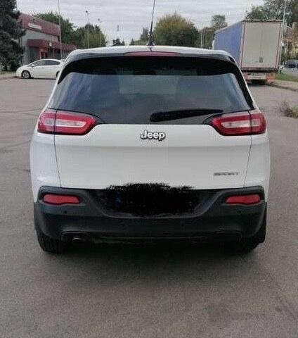 Белый Джип Чероки, объемом двигателя 0 л и пробегом 112 тыс. км за 7800 $, фото 2 на Automoto.ua