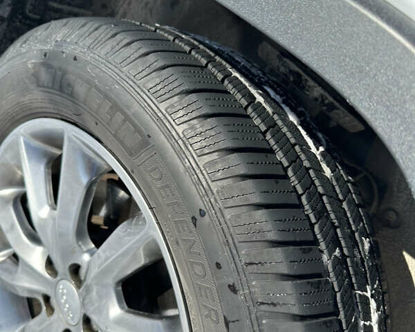 Белый Джип Чероки, объемом двигателя 3.2 л и пробегом 115 тыс. км за 16000 $, фото 31 на Automoto.ua