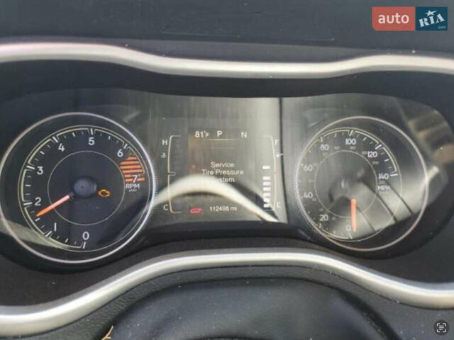 Білий Джип Cherokee, об'ємом двигуна 2.4 л та пробігом 180 тис. км за 6900 $, фото 11 на Automoto.ua