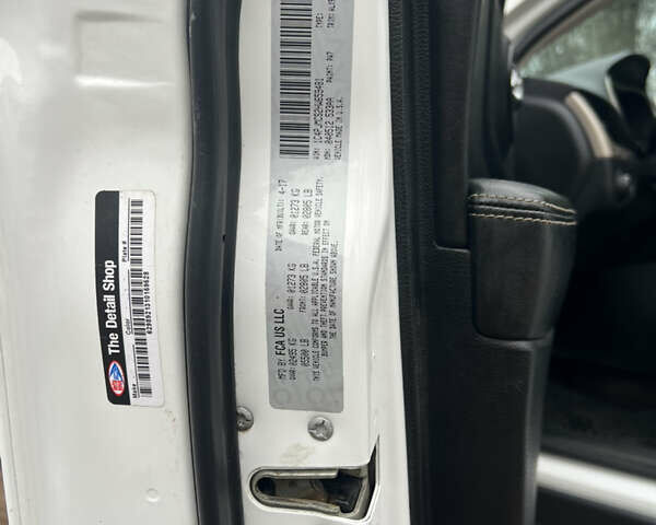 Белый Джип Чероки, объемом двигателя 3.2 л и пробегом 113 тыс. км за 15200 $, фото 33 на Automoto.ua