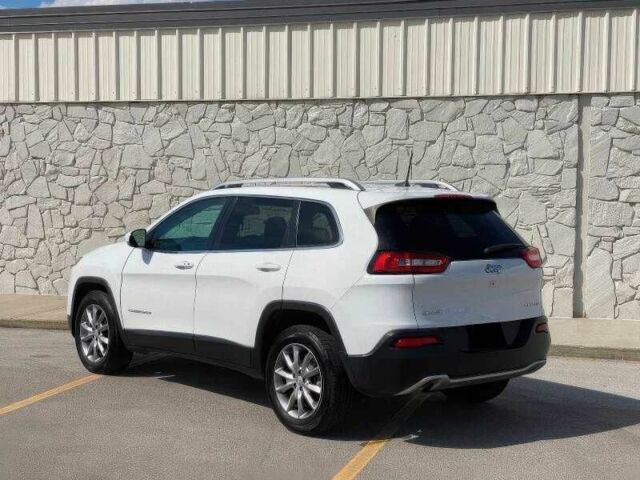 Білий Джип Cherokee, об'ємом двигуна 2.4 л та пробігом 88 тис. км за 7500 $, фото 7 на Automoto.ua