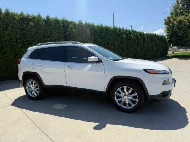 Білий Джип Cherokee, об'ємом двигуна 3.2 л та пробігом 88 тис. км за 6500 $, фото 7 на Automoto.ua