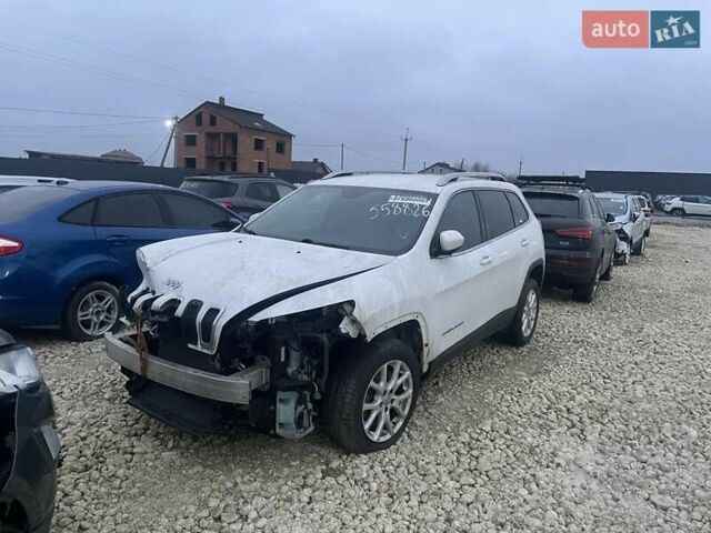 Білий Джип Cherokee, об'ємом двигуна 2.4 л та пробігом 180 тис. км за 6900 $, фото 8 на Automoto.ua