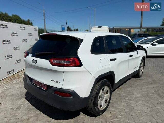 Белый Джип Чероки, объемом двигателя 2.4 л и пробегом 165 тыс. км за 8600 $, фото 3 на Automoto.ua
