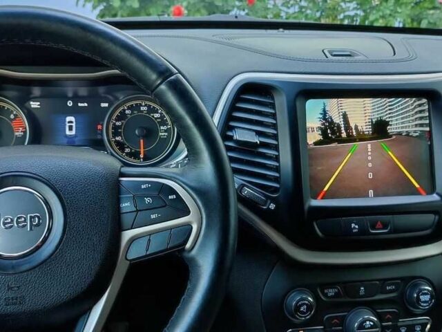 Белый Джип Чероки, объемом двигателя 2.4 л и пробегом 44 тыс. км за 9500 $, фото 3 на Automoto.ua