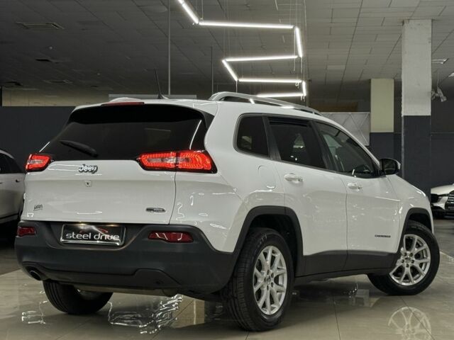 Джип Cherokee 2017 у Миколаєві на Automoto.ua Білий Джип Cherokee, об'ємом двигуна 2.4 л та пробігом 107 тис. км за 12999 $, фото 2 на Automoto.ua