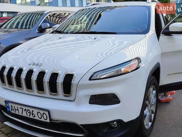 Білий Джип Cherokee, об'ємом двигуна 2.36 л та пробігом 73 тис. км за 14500 $, фото 2 на Automoto.ua