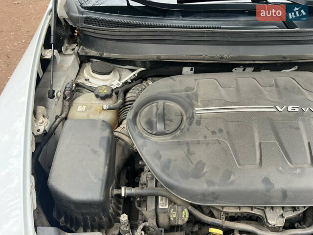 Белый Джип Чероки, объемом двигателя 3.2 л и пробегом 113 тыс. км за 15200 $, фото 32 на Automoto.ua