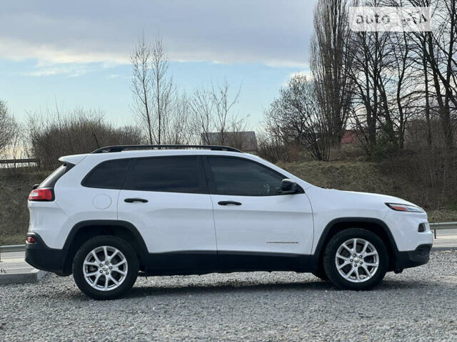 Білий Джип Cherokee, об'ємом двигуна 2.4 л та пробігом 92 тис. км за 13300 $, фото 13 на Automoto.ua