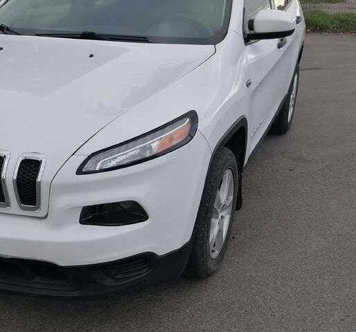 Белый Джип Чероки, объемом двигателя 0 л и пробегом 112 тыс. км за 7800 $, фото 3 на Automoto.ua