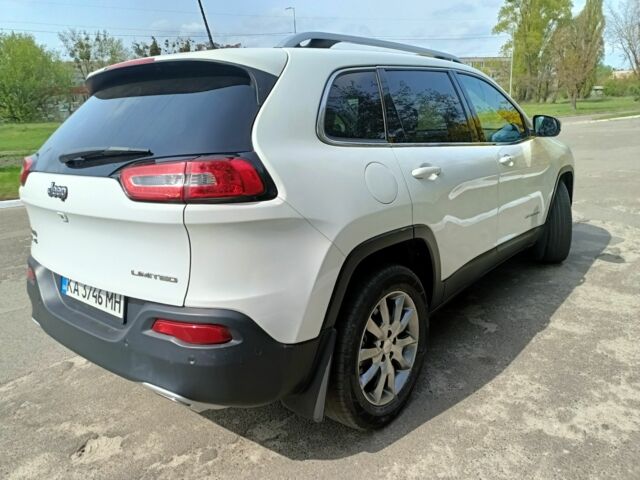 Білий Джип Cherokee, об'ємом двигуна 0.32 л та пробігом 80 тис. км за 18500 $, фото 10 на Automoto.ua