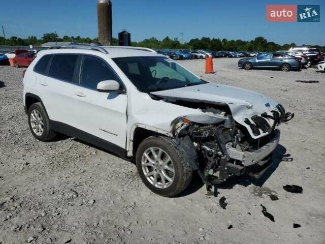 Білий Джип Cherokee, об'ємом двигуна 2.4 л та пробігом 180 тис. км за 6900 $, фото 6 на Automoto.ua