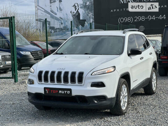 Білий Джип Cherokee, об'ємом двигуна 2.4 л та пробігом 92 тис. км за 13300 $, фото 4 на Automoto.ua