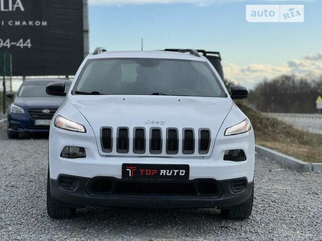 Білий Джип Cherokee, об'ємом двигуна 2.4 л та пробігом 92 тис. км за 13300 $, фото 21 на Automoto.ua