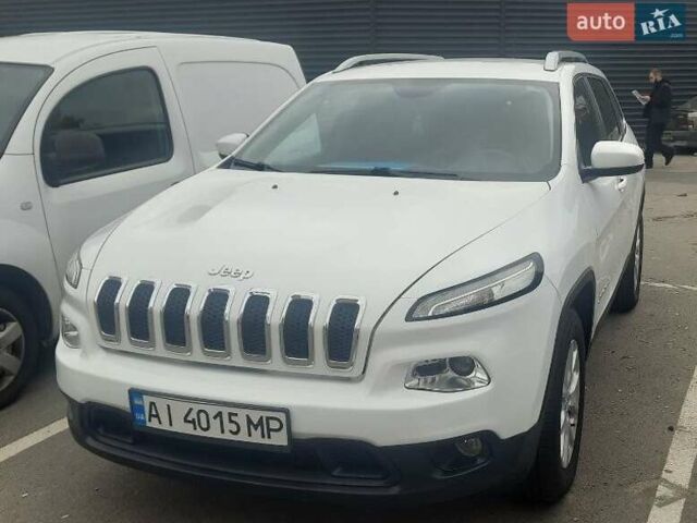 Білий Джип Cherokee, об'ємом двигуна 2.36 л та пробігом 122 тис. км за 17000 $, фото 3 на Automoto.ua