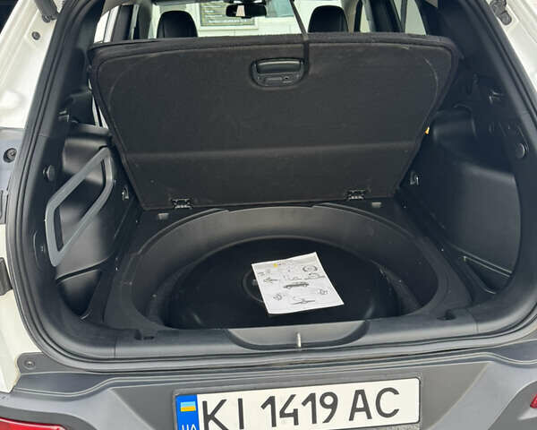 Белый Джип Чероки, объемом двигателя 2.4 л и пробегом 85 тыс. км за 15500 $, фото 13 на Automoto.ua