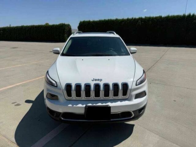 Білий Джип Cherokee, об'ємом двигуна 3.2 л та пробігом 88 тис. км за 6500 $, фото 1 на Automoto.ua