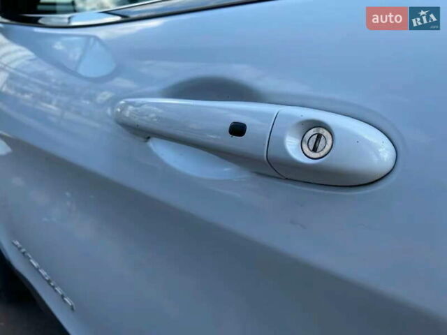 Білий Джип Cherokee, об'ємом двигуна 2.4 л та пробігом 79 тис. км за 15400 $, фото 10 на Automoto.ua